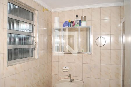 Casa à venda com 223m², 3 quartos e 1 vagaBanheiro 2