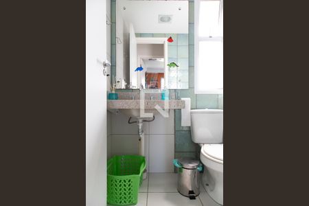 Apartamento à venda com 174m², 3 quartos e 2 vagasBanheiro social 