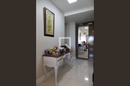 Apartamento à venda com 174m², 3 quartos e 2 vagasCloset da suíte 2