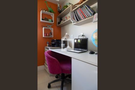 Apartamento à venda com 174m², 3 quartos e 2 vagasQuarto