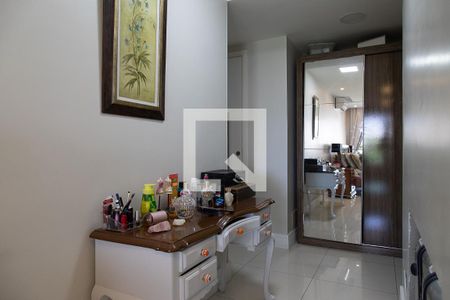 Apartamento à venda com 174m², 3 quartos e 2 vagasCloset da suíte 2