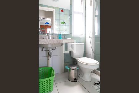 Apartamento à venda com 174m², 3 quartos e 2 vagasBanheiro social 