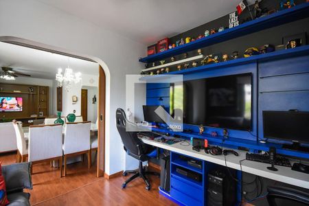 Escritório de apartamento à venda com 4 quartos, 127m² em Vila Suzana, São Paulo