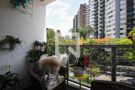Varanda de apartamento à venda com 4 quartos, 127m² em Vila Suzana, São Paulo