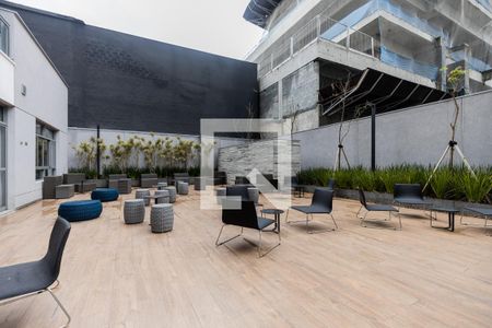 Apartamento para alugar com 30m², 1 quarto e sem vagaÁrea comum - Salão de festas