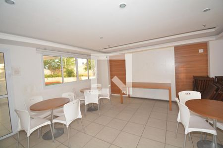 Apartamento para alugar com 55m², 2 quartos e 1 vagaÁrea comum - Salão de festas