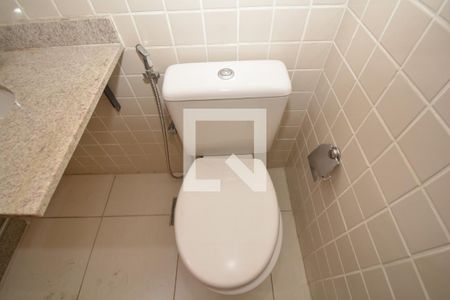 Apartamento para alugar com 55m², 2 quartos e 1 vagaBanheiro Social