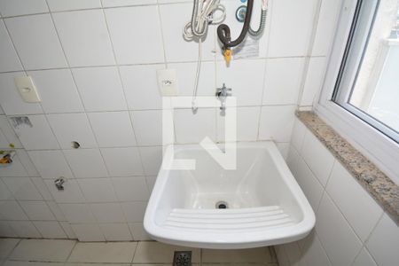 Apartamento para alugar com 55m², 2 quartos e 1 vagaCozinha e Área de Serviço