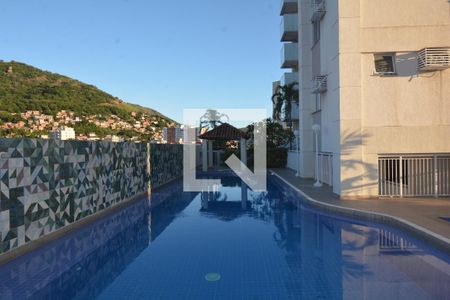 Apartamento para alugar com 55m², 2 quartos e 1 vagaÁrea comum - Piscina
