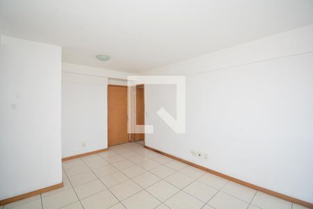 Sala de apartamento para alugar com 2 quartos, 55m² em Madureira, Rio de Janeiro