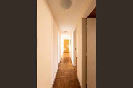 Corredor de apartamento para alugar com 2 quartos, 130m² em Vila Gomes Cardim, São Paulo