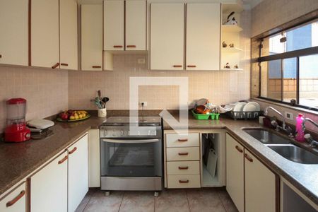 Casa à venda com 400m², 3 quartos e 5 vagascozinha