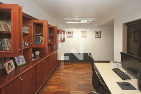 Casa à venda com 400m², 3 quartos e 5 vagasEscritório