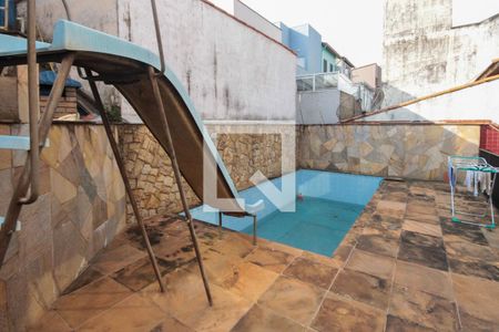 Casa à venda com 400m², 3 quartos e 5 vagasPiscina