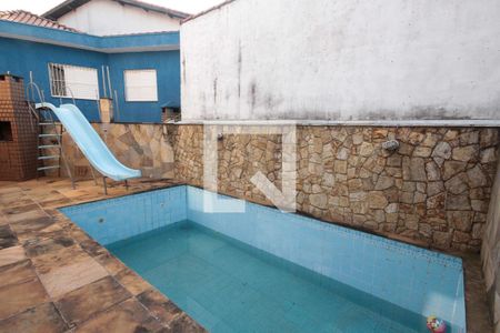 Casa à venda com 400m², 3 quartos e 5 vagasPiscina
