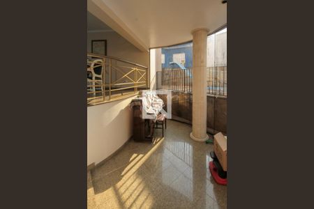 Sala de casa à venda com 3 quartos, 400m² em Sítio da Figueira, São Paulo