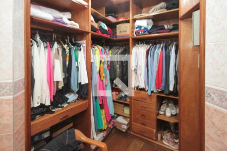 Casa à venda com 400m², 3 quartos e 5 vagasCloset