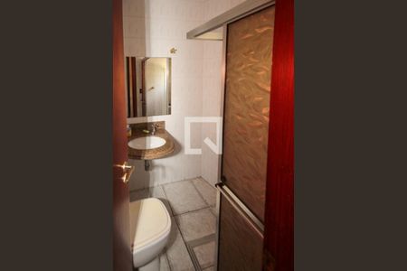 Casa à venda com 400m², 3 quartos e 5 vagasBanheiro de Serviço