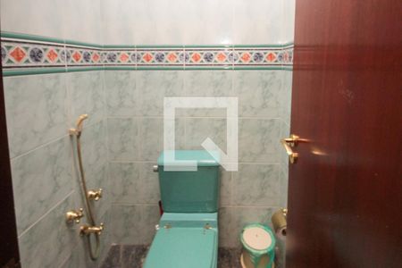 Casa à venda com 400m², 3 quartos e 5 vagasBanheiro