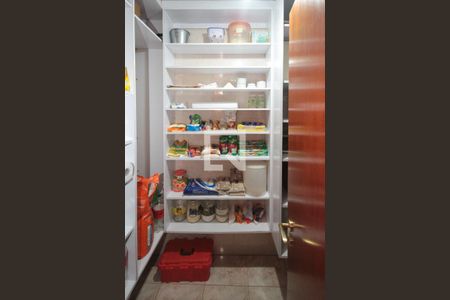 Casa à venda com 400m², 3 quartos e 5 vagasdispensa