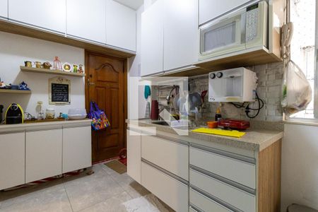 Apartamento à venda com 85m², 2 quartos e 1 vagaCozinha