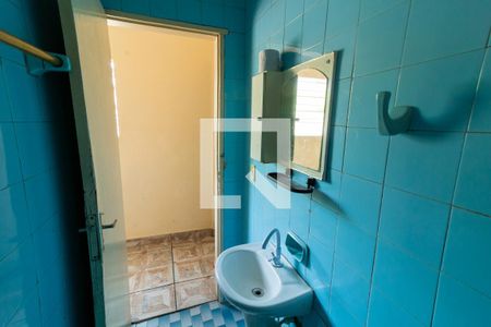 Casa para alugar com 50m², 1 quarto e sem vaga Casa para alugar com 50m², 1 quarto e sem vagaBanheiro