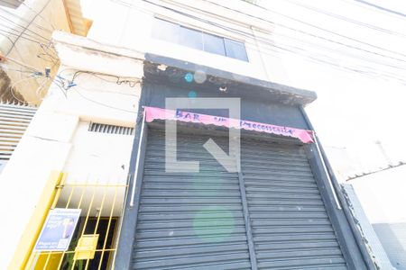 Casa para alugar com 50m², 1 quarto e sem vaga Casa para alugar com 50m², 1 quarto e sem vagaFachada