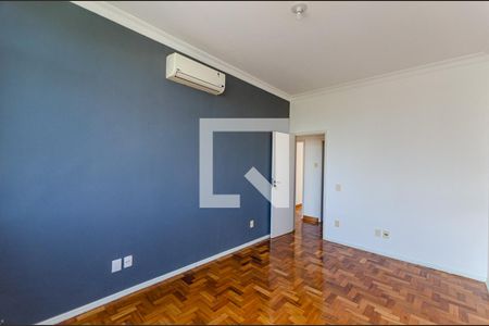 Quarto de apartamento para alugar com 6 quartos, 320m² em Ingá, Niterói