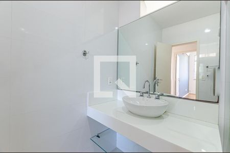 Apartamento para alugar com 320m², 6 quartos e 1 vagaBanheiro