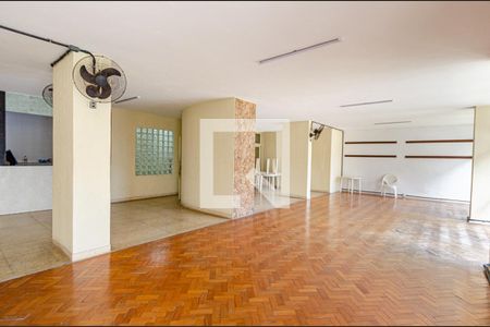 Apartamento para alugar com 320m², 6 quartos e 1 vagaÁrea comum 