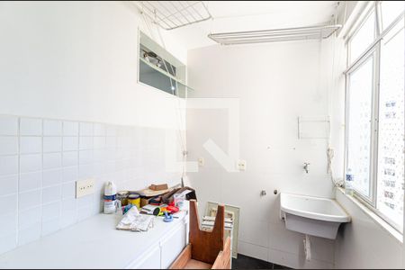Apartamento para alugar com 320m², 6 quartos e 1 vagaÁrea de serviço