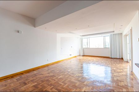 Sala de apartamento para alugar com 6 quartos, 320m² em Ingá, Niterói