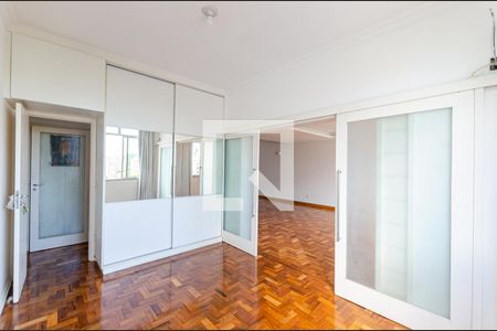 Sala de apartamento para alugar com 6 quartos, 320m² em Ingá, Niterói