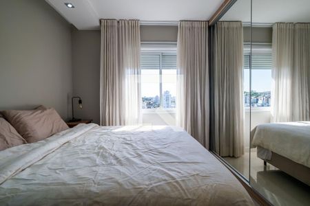 Apartamento para alugar com 70m², 2 quartos e 2 vagasSuíte