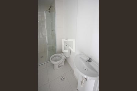 Apartamento para alugar com 39m², 2 quartos e 1 vaga Apartamento para alugar com 39m², 2 quartos e 1 vagaBanheiro