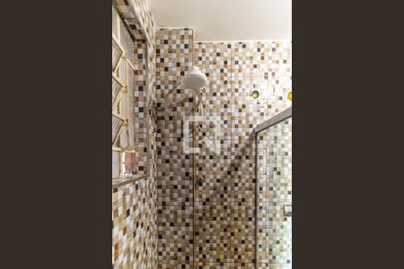 Apartamento à venda com 66m², 3 quartos e sem vagaBanheiro - Chuveiro