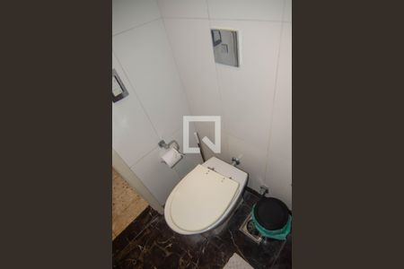 Apartamento à venda com 150m², 3 quartos e 2 vagasBanheiro do Quarto 1