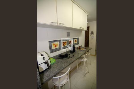 Apartamento à venda com 150m², 3 quartos e 2 vagasCozinha