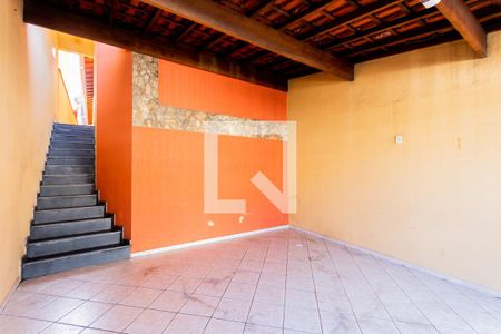 Casa para alugar com 71m², 2 quartos e 2 vagasGaragem