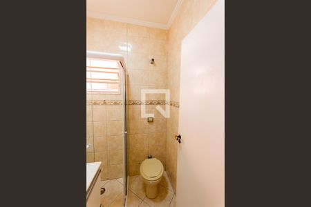 Casa para alugar com 71m², 2 quartos e 2 vagasBanheiro