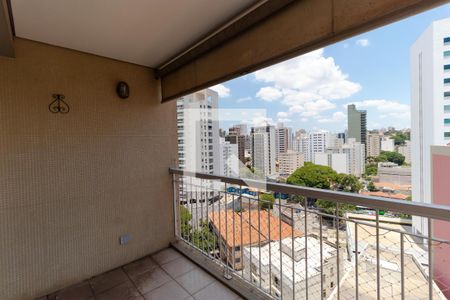 Sacada de apartamento para alugar com 3 quartos, 94m² em Centro, Campinas