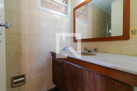 Banheiro da Suíte de apartamento para alugar com 3 quartos, 94m² em Centro, Campinas