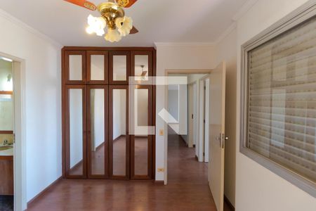 Suíte de apartamento para alugar com 3 quartos, 94m² em Centro, Campinas