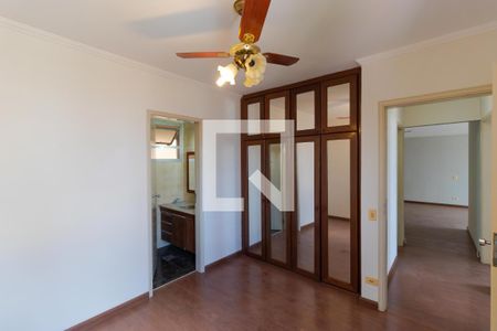 Suíte de apartamento para alugar com 3 quartos, 94m² em Centro, Campinas