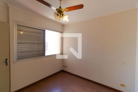 Suíte de apartamento para alugar com 3 quartos, 94m² em Centro, Campinas