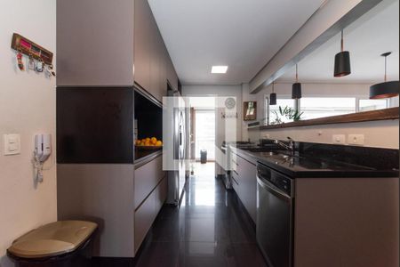 Apartamento à venda com 150m², 3 quartos e 3 vagas Apartamento à venda com 150m², 3 quartos e 3 vagasCozinha