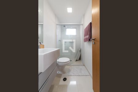 Apartamento à venda com 150m², 3 quartos e 3 vagas Apartamento à venda com 150m², 3 quartos e 3 vagasBanheiro da Suíte 1