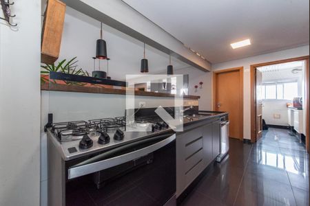 Apartamento à venda com 150m², 3 quartos e 3 vagas Apartamento à venda com 150m², 3 quartos e 3 vagasCozinha
