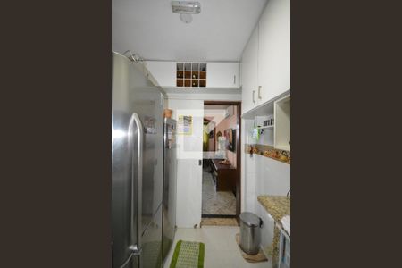 Apartamento para alugar com 75m², 2 quartos e 1 vagaCozinha