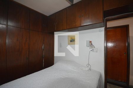 Quarto 1 de apartamento para alugar com 2 quartos, 75m² em Olaria, Rio de Janeiro